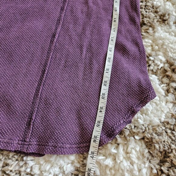 Free People Purple Ski Lodge Newbie Thermal Henley Top Crochet Cuffs Size L Boho - Picture 7 of 9